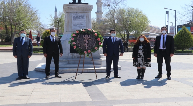 Dünya Veteriner Hekimler Günü