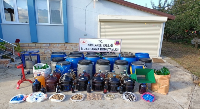 Kırklareli’nde 2 bin 560 litre kaçak içki yakalandı