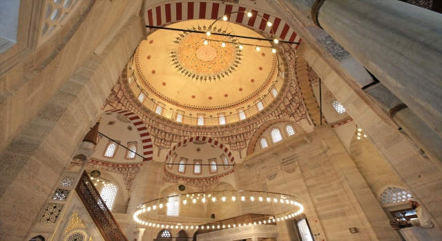 ”Selimiye’nin provası” niteliği taşıyan tarihi cami restorasyon sonrası ibadete açıldı