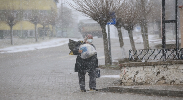 Trakya’da kar yağışı etkili olmaya başladı