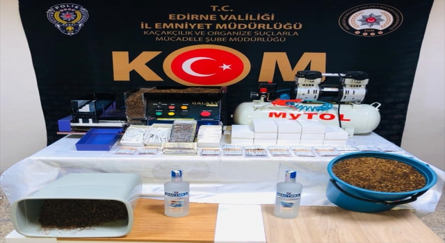 Edirne’de kaçak tütün, sarma makinesi ve makaron ele geçirildi