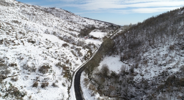 Tekirdağ’da beyaza bürünen ormanlar drone ile görüntülendi