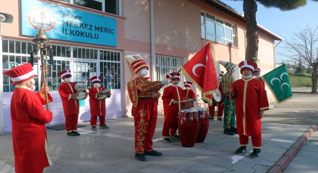 Okula devam sorunu ”müzik” ile çözülen öğrenciler müzisyen olmak istiyor