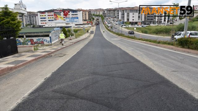 YOL YAPIM ÇALIŞMALARI ARALIKSIZ DEVAM EDİYOR