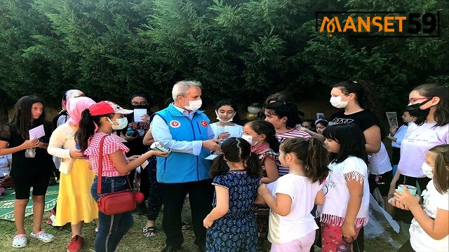 Edirne’de Kur’an kursu öğrencileri harçlıklarını selden zarar görenlere gönderdi