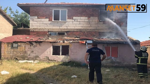 Kırklareli’nde metruk binada çıkan yangın söndürüldü