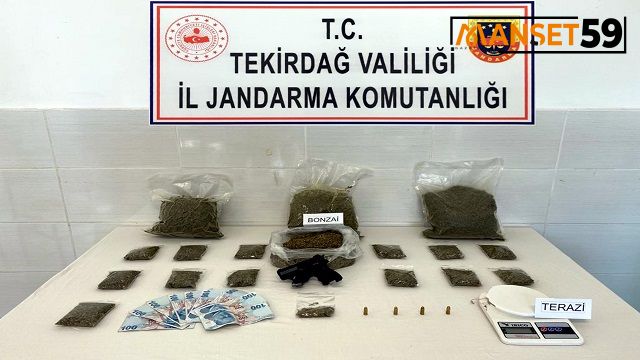 Tekirdağ'da okul önlerinde uyuşturucu satıcılarına operasyon: 5 gözaltı