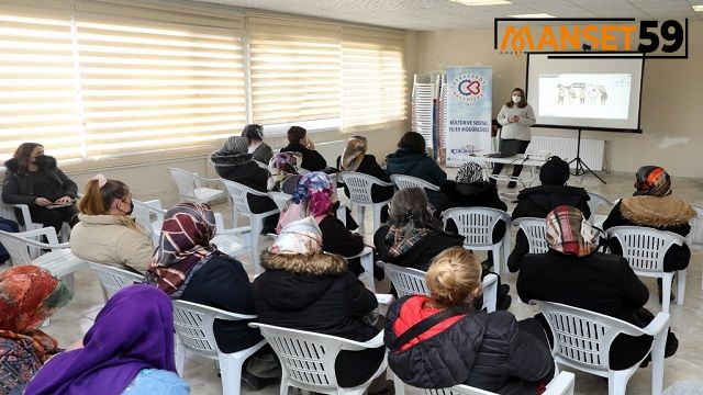 ÇERKEZKÖY İLÇESİNDE KADIN SAĞLIĞI VE AİLE PLANLAMASI SÖYLEŞİSİ DÜZENLEDİ