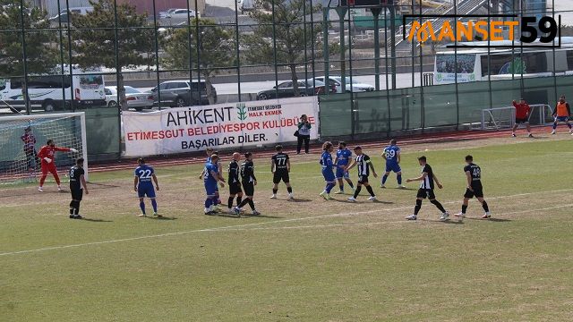 ERGENE VELİMEŞESPOR KÜME DÜŞME HATTINDAKİ YERİNİ KORUYOR