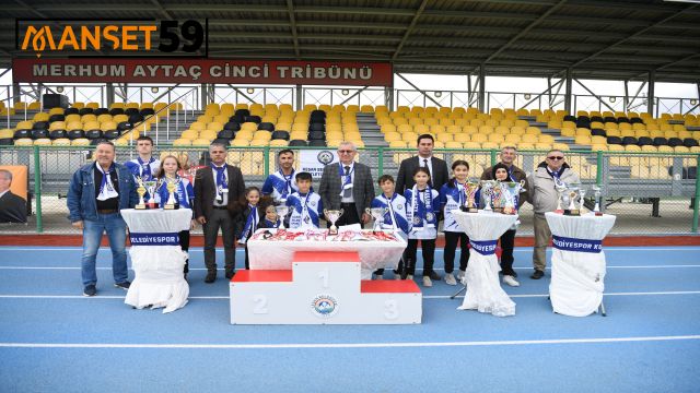 Mustafa Helvacıoğlu, Ahmet Tek’ i başarılarından dolayı tebrik etti Helvacıoğlu: “Keşan, sporda marka olmaya devam edecek”