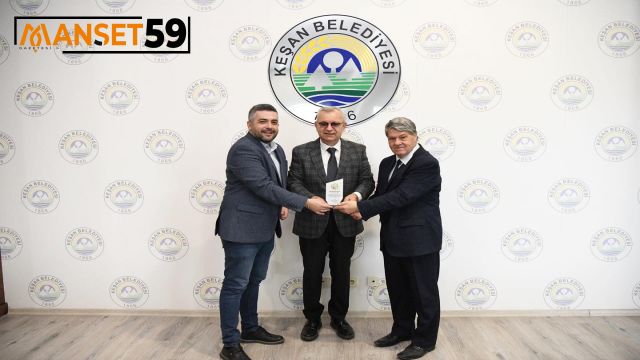 TYBB Edirne Şubesi’nden Mustafa Helvacıoğlu’na teşekkür plaketi