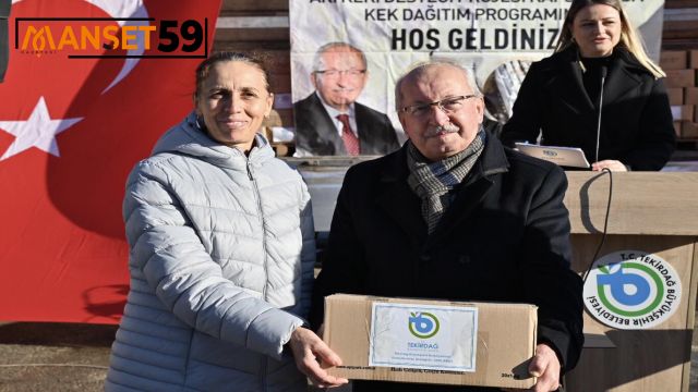 MALKARA’DA ARI ÜRETİCİLERİNE ARI KEKİ DAĞITIMI YAPILDI